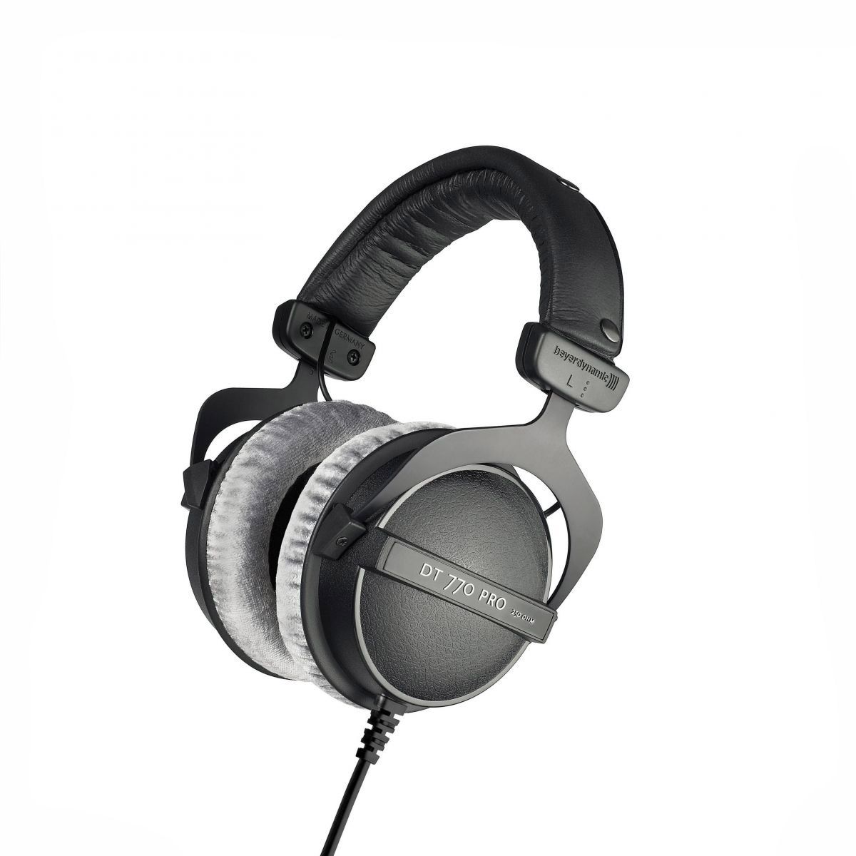 beyerdynamic studio headphones dt 770 pro