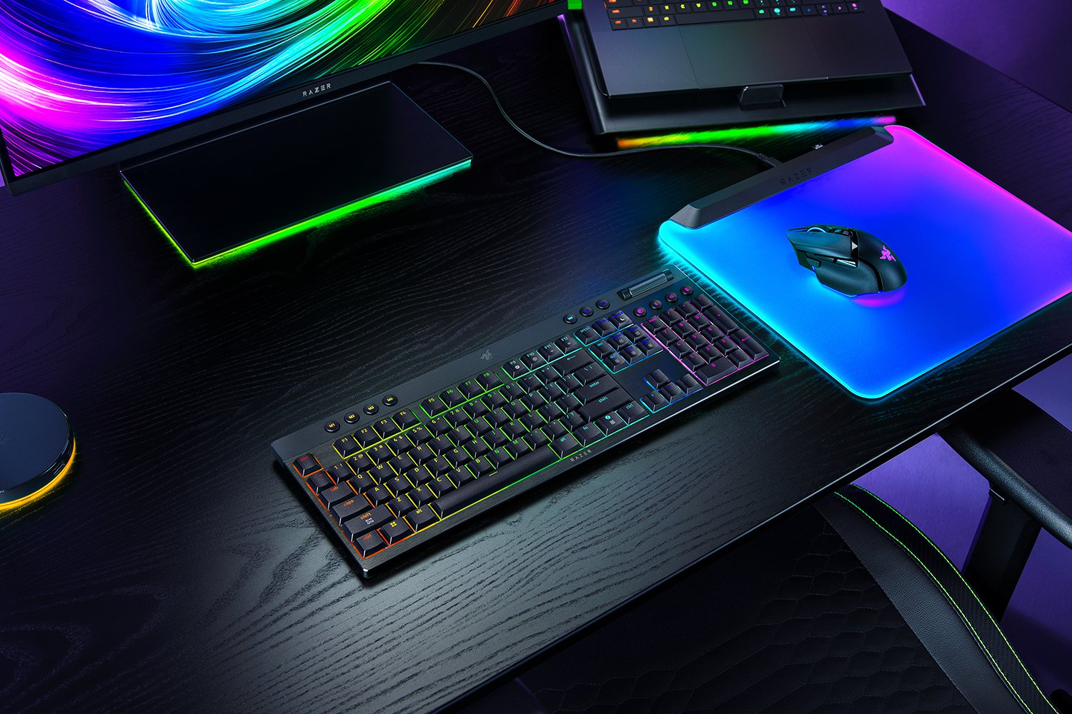 razer blackwidow v4 low profile hyperspeed 2
