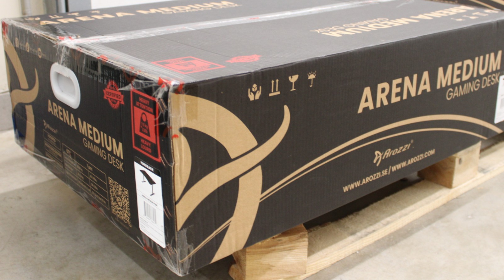 arozzi gaming desk arena medium