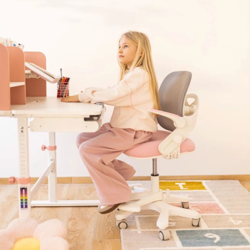 desk study 5 0 pink 3